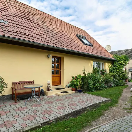 Apartment Im Blumengarten Angermunde